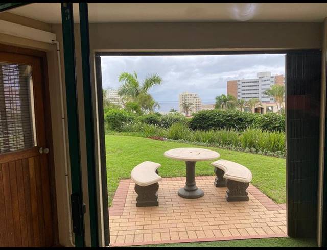 2 BEDROOM APARTMENT FOR SALE IN UMHLANGA CENTRAL